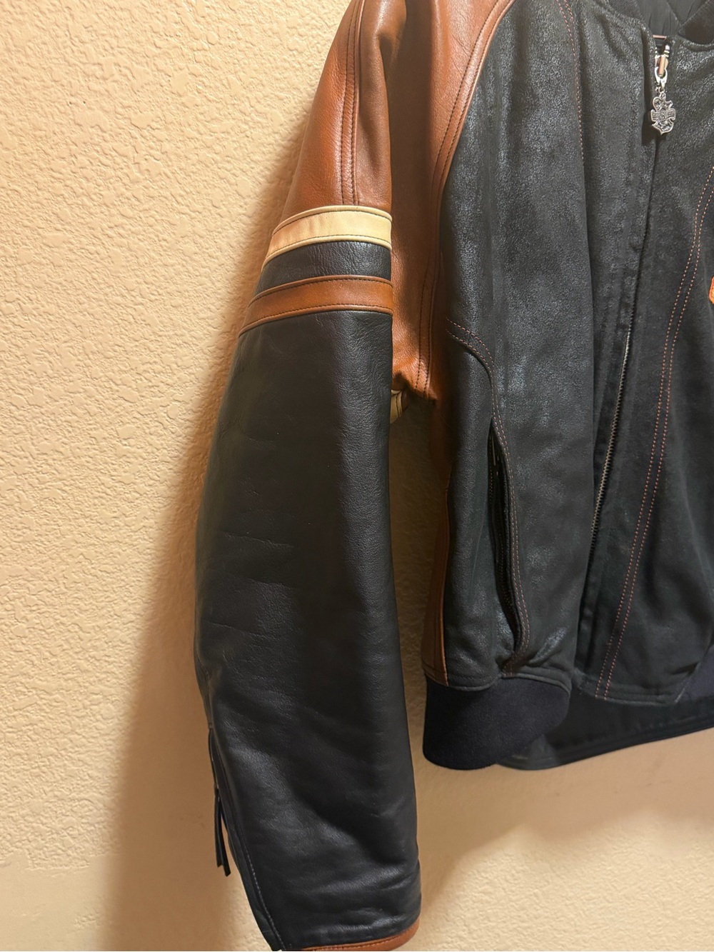 Authentic Harley Davidson Motorcycle Logo Leather Jacket Black Brown Size L - Picture 6 of 16